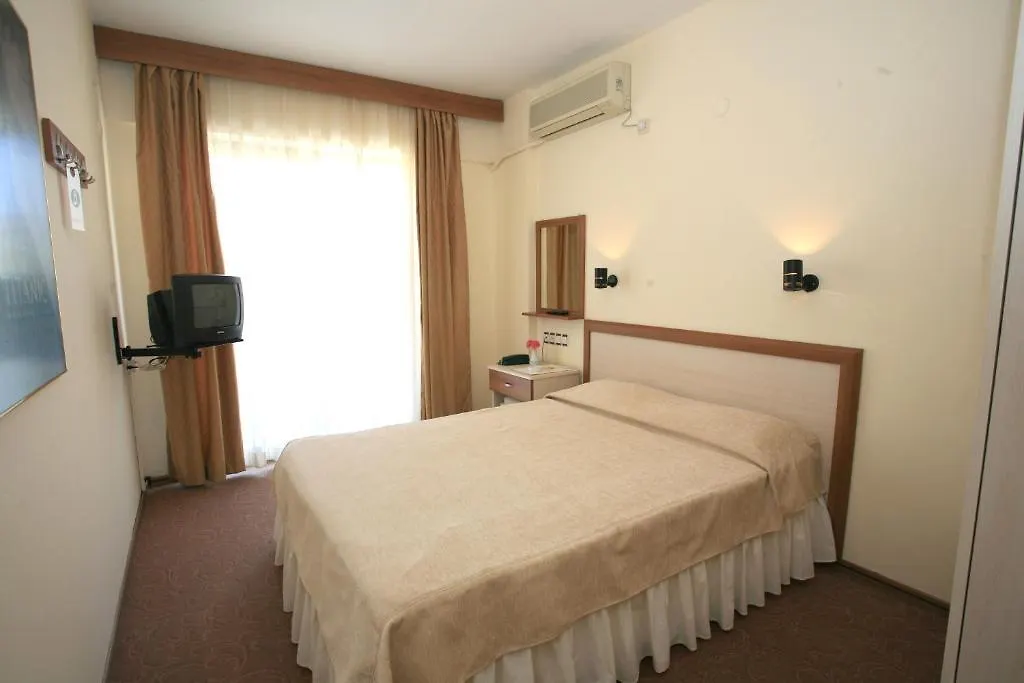 ***  Saturn Hotel Κουσάντασι Τουρκία