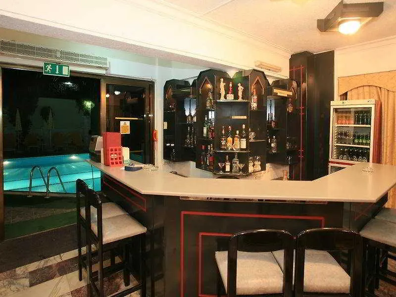 Saturn Hotel Kuşadası