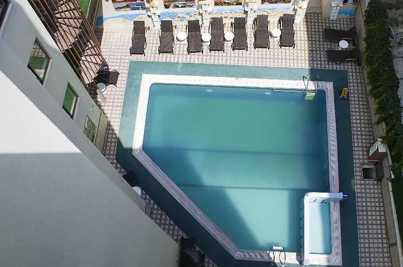 ***  Saturn Hotel Κουσάντασι Τουρκία
