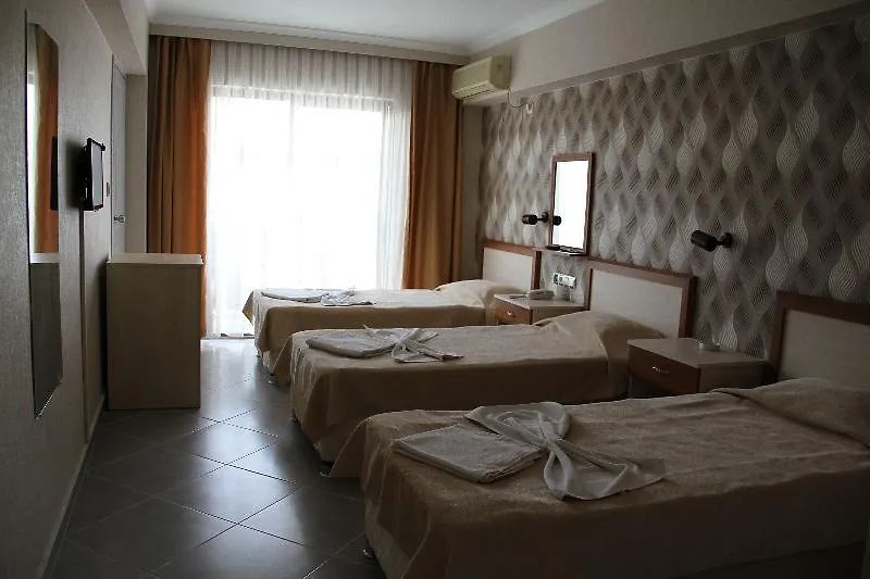 Saturn Hotel Κουσάντασι Τουρκία
