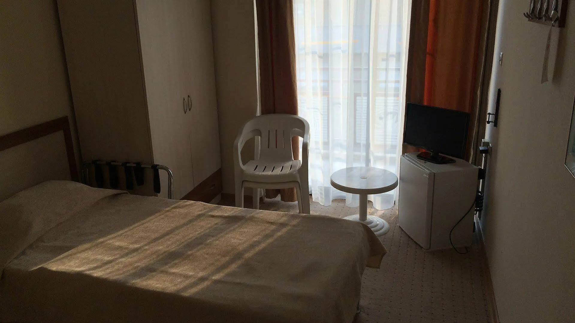Saturn Hotel Κουσάντασι