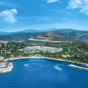 松树湾旅游度假酒店 库萨达斯