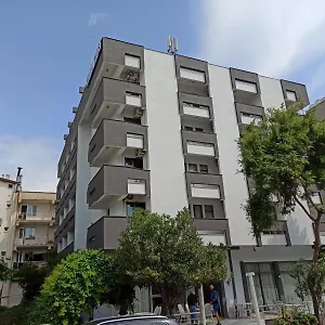 Dias ** Kusadası