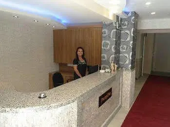 Saturn Hotel Kuşadası 3*,